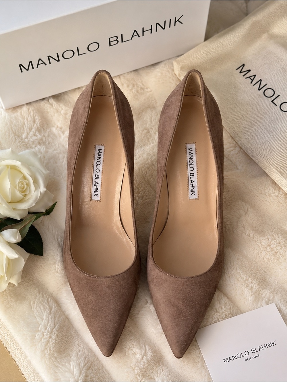 Manolo Blahnik BB Taupe Suede Pumps | NEW | Size 38 | Made in Italy